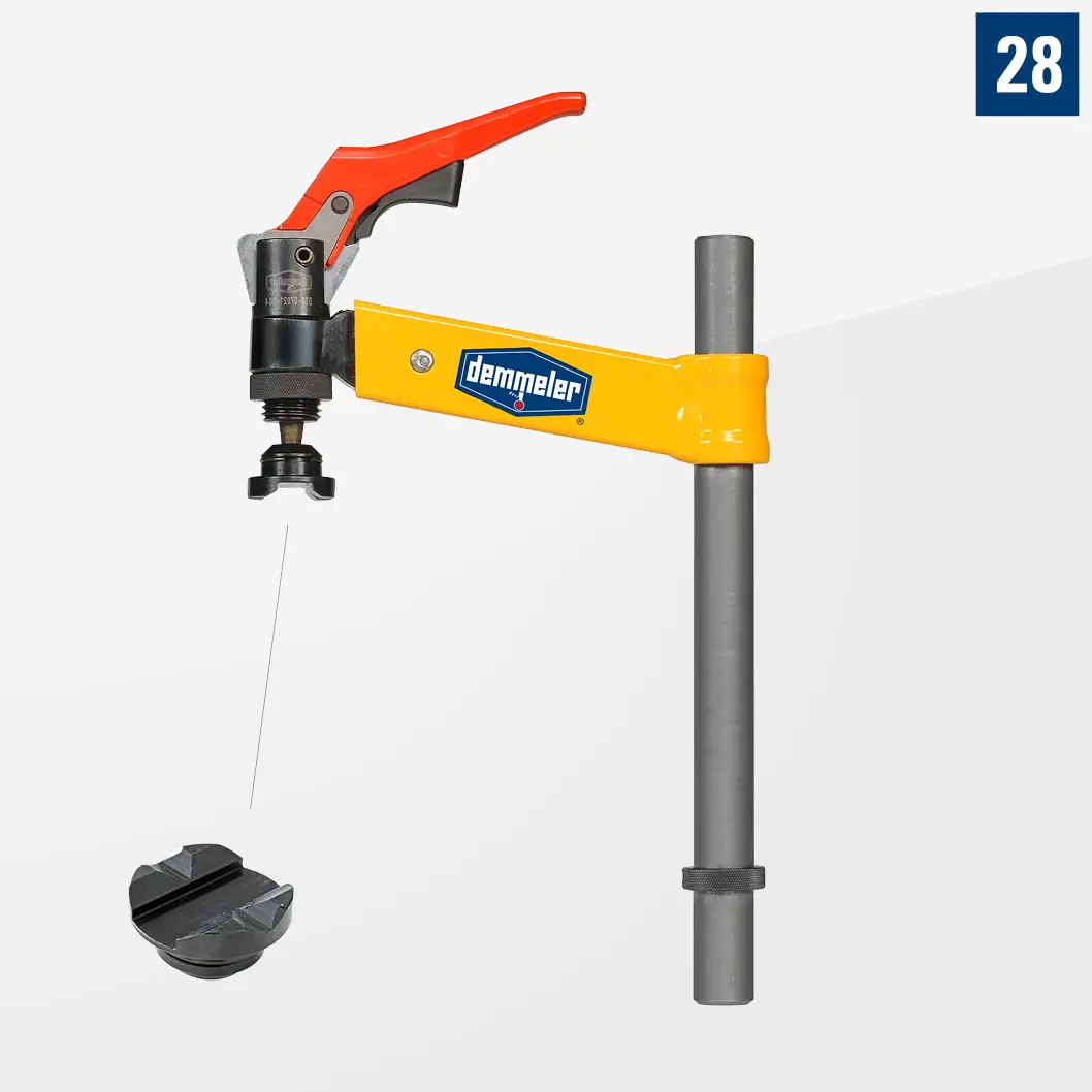 Выравнивающая струбцина с быстрозажимным цилиндром ширина зажима 150 D28-07001-001