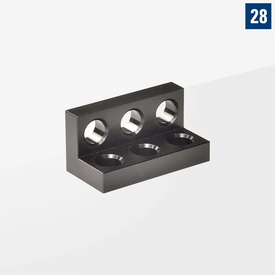 Крепежный угол Азотированный Demont 760M D28-50003-000