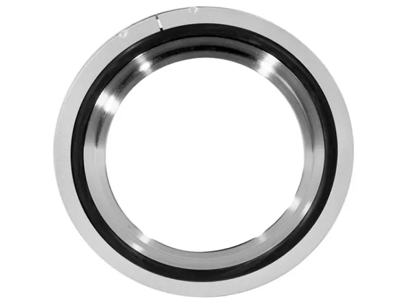 Уплотнение ISO63 с центрирующим кольцом и внешним кольцом ISO63-8-vt (витон)