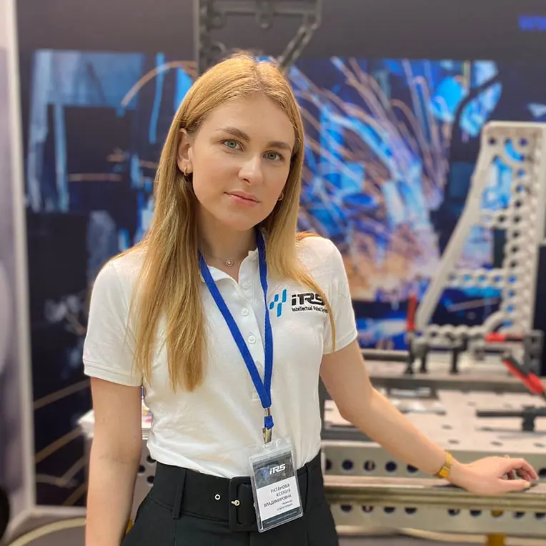 Ксения Ратанова