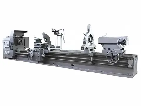 Токарный станок IRE-X003-058, длина изделия до 4000 мм