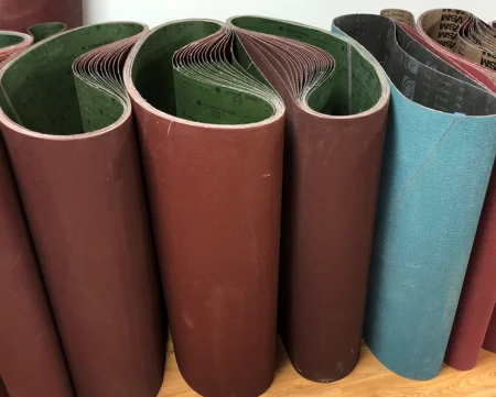 Наждачная лента для автоматического зачистного станка Ф1910х800 Р320 про-во Япония 250.132.21