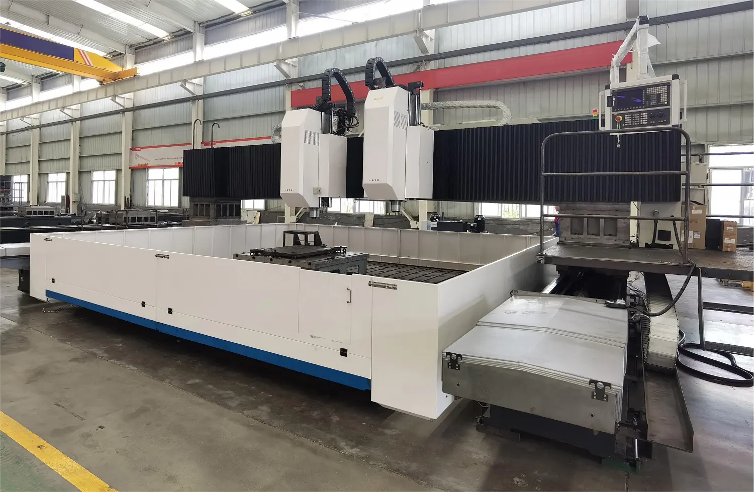 Поставляем станки для изготовления трубных досок