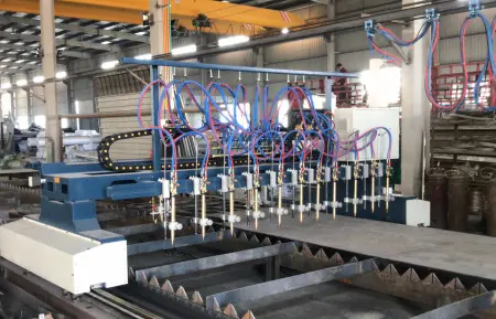 Портальный плазменно-газовый ленточнопильный станок с ЧПУ