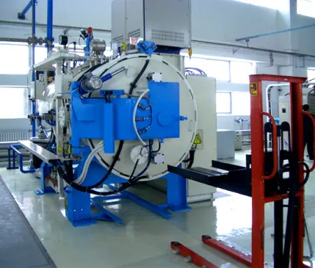 Печь вакуумная VCQ - 446 для закалки в газовой среде