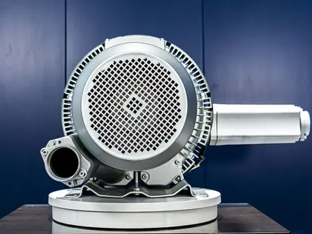 Воздуходувка двухступенчатая IRV-X004-059 (520 м³/ч, 5,5 кВт)