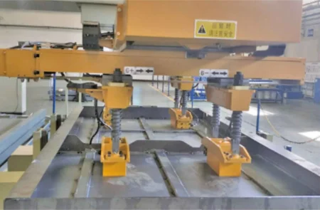 DM-P1-320A Прямоугольный магнитный захват портального робота для металлических листов