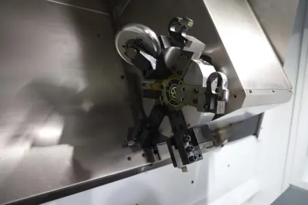 CBH-LSH850 Крупногабаритный однороликовый станок для ротационной вытяжки металла с ЧПУ