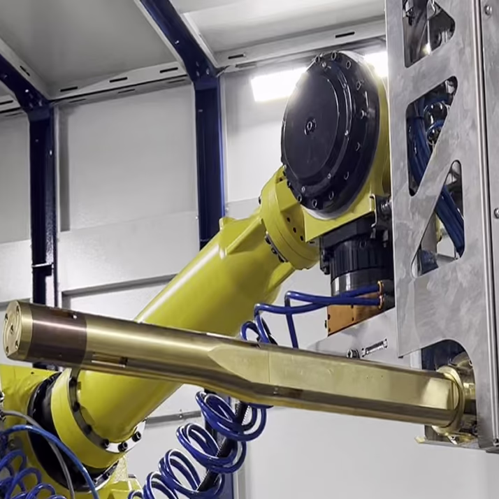 Лазерная оптическая голова для наплавки порошком внутренних поверхностей