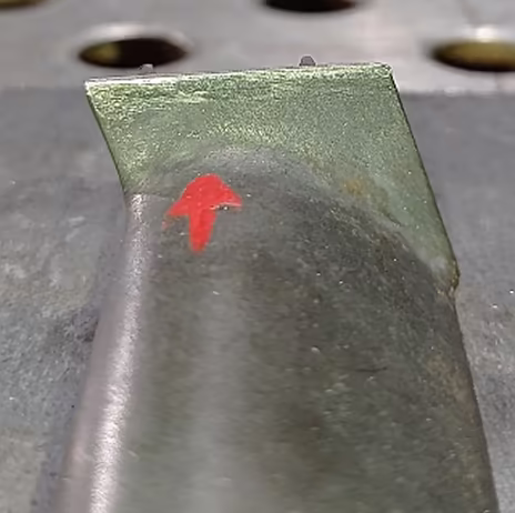 Пример лазерной наплавки. Ремонт лопатки. Наплавка торца 2