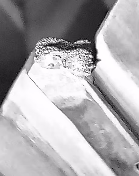 Пример лазерной наплавки. Ремонт зуба лопатки порошковой наплавкой 2