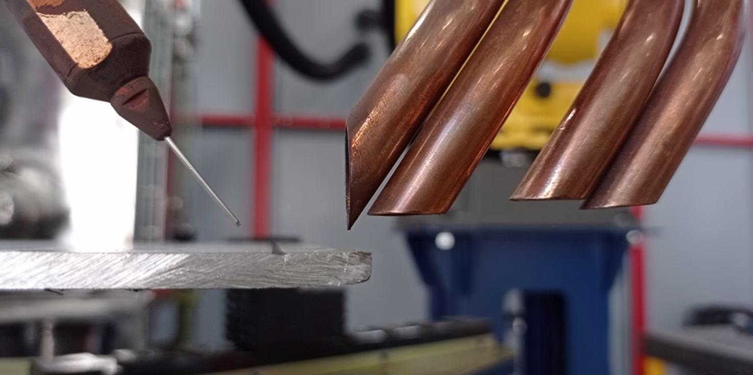 Позиционирование в процессе лазерной сварки в комплексе пескоструйной обработки