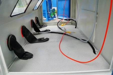 Пескоструйная камера с двумя станциями DS-21-2D